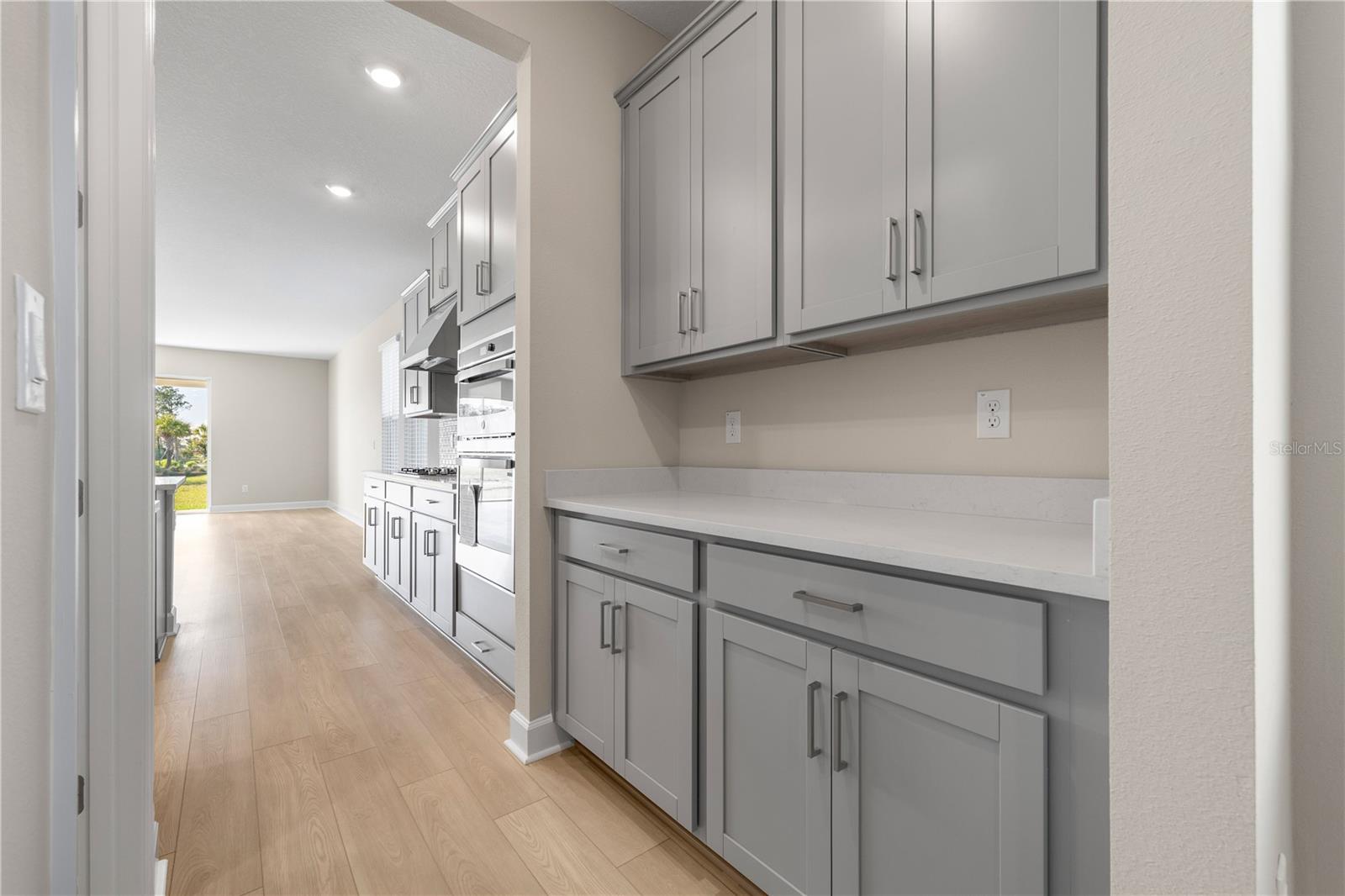 Image 7 of 44 For 2181 Longliner Loop