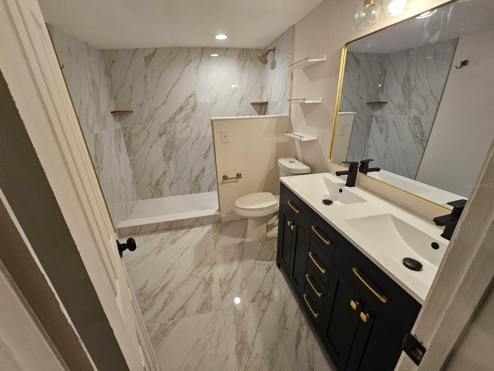 Image 28 of 68 For 1009 Lenna Avenue