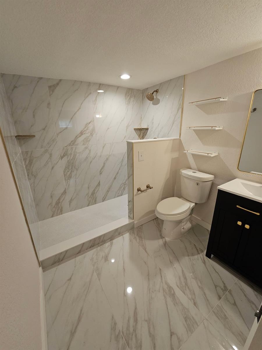 Image 29 of 68 For 1009 Lenna Avenue