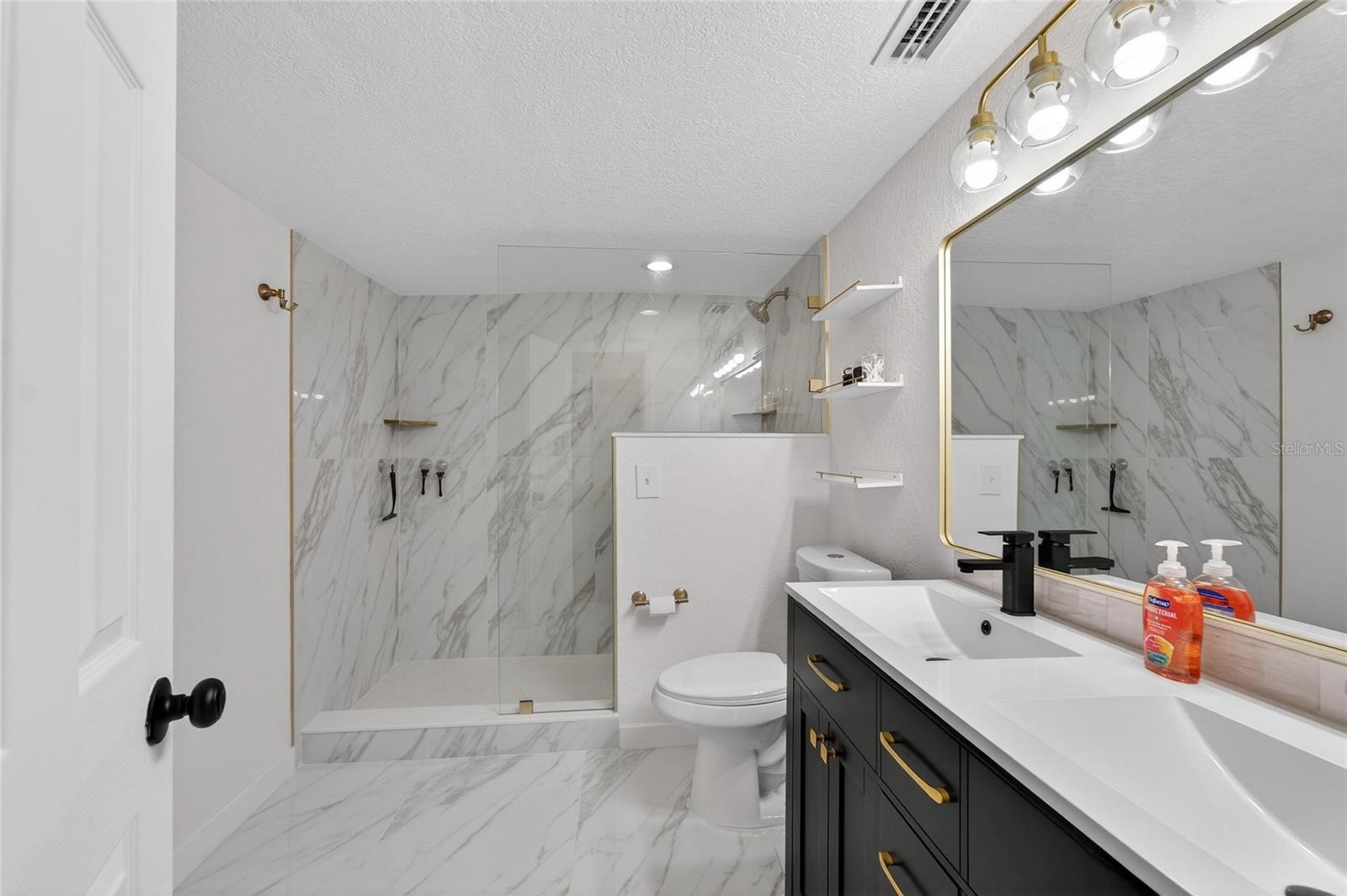 Image 32 of 68 For 1009 Lenna Avenue