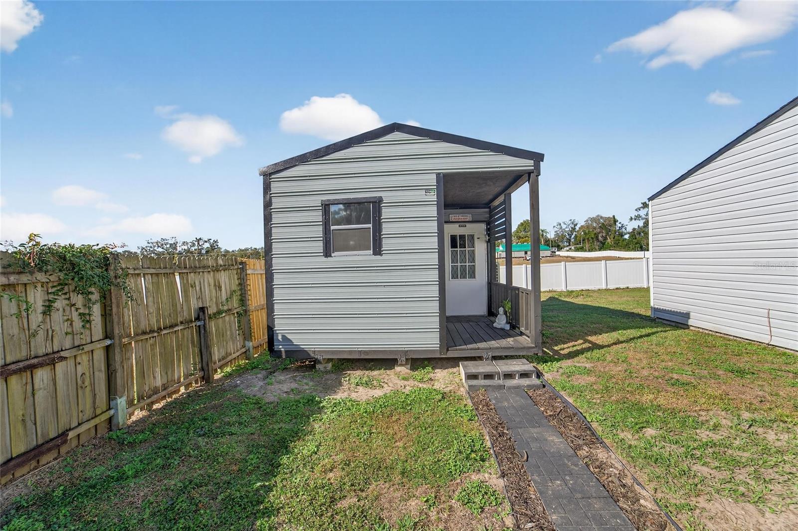 Image 38 of 68 For 1009 Lenna Avenue