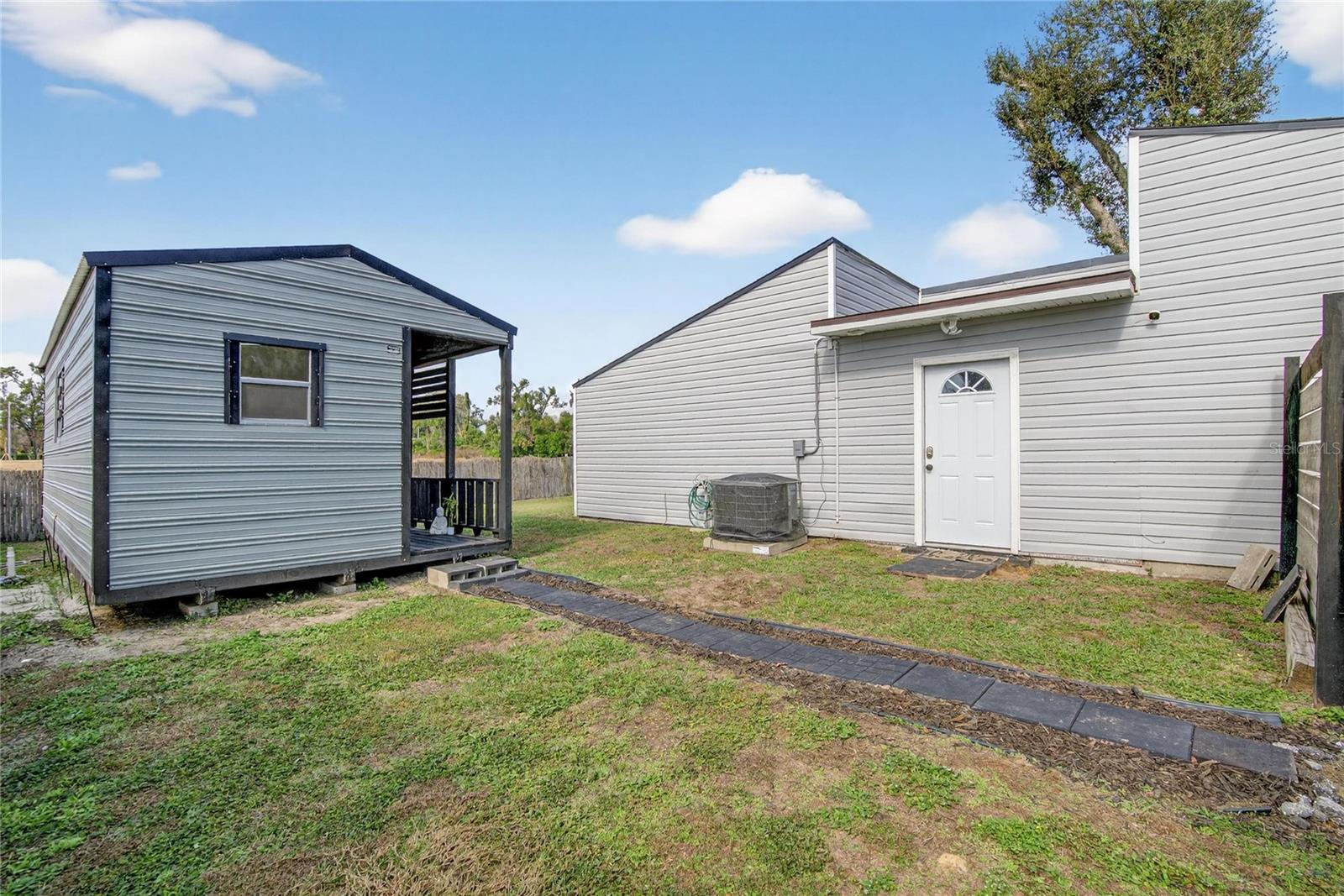 Image 40 of 68 For 1009 Lenna Avenue