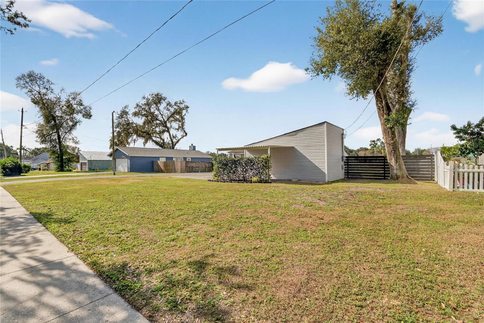 Image 62 of 68 For 1009 Lenna Avenue