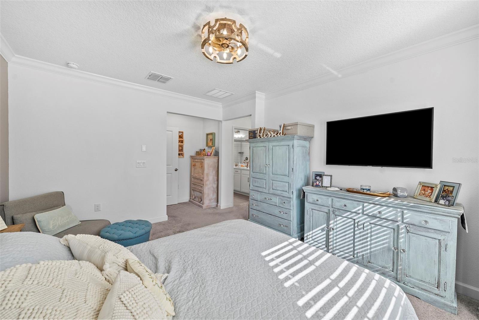 Image 16 of 42 For 16890 Forge Surf Street