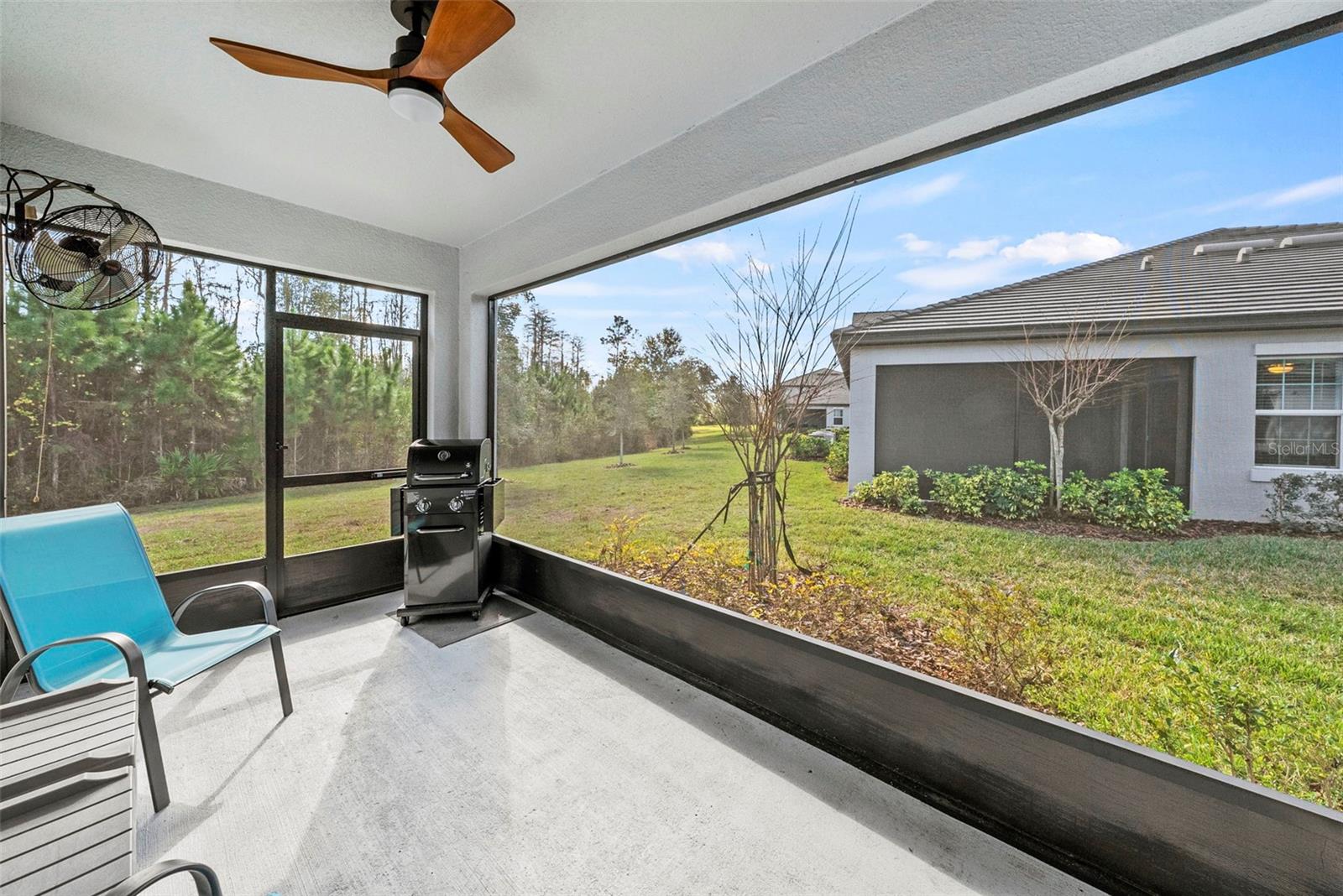 Image 26 of 42 For 16890 Forge Surf Street