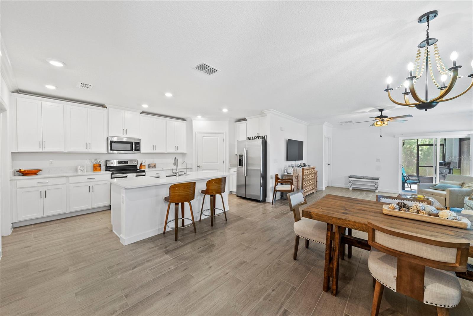 Image 3 of 42 For 16890 Forge Surf Street