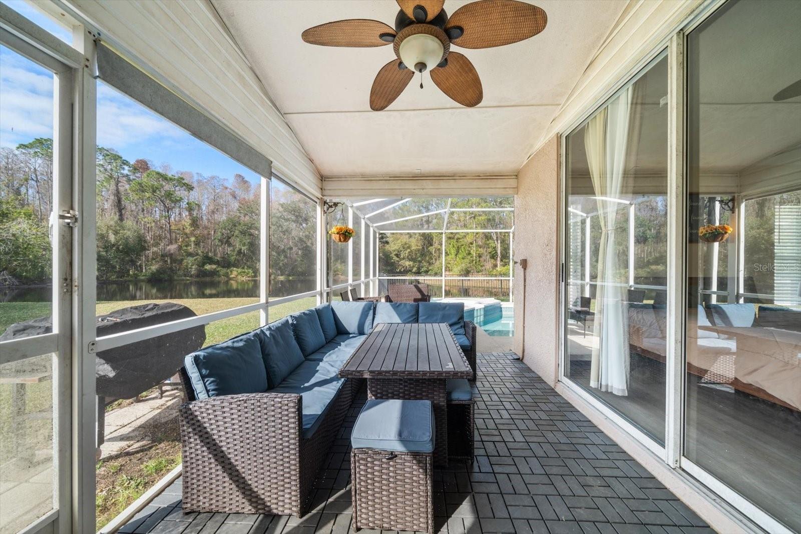 Listing photo id 21 for 5650 Bridgeton Court