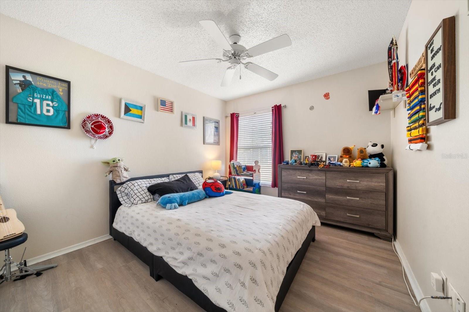 Listing photo id 30 for 5650 Bridgeton Court