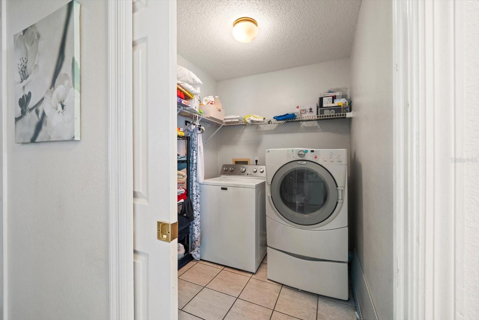 Listing photo id 33 for 5650 Bridgeton Court