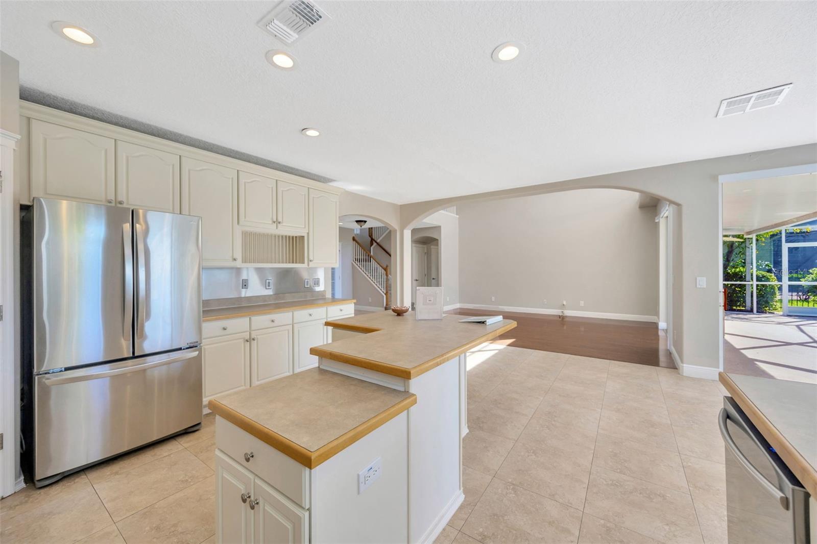 Image 12 of 31 For 16323 Bridgewalk Drive