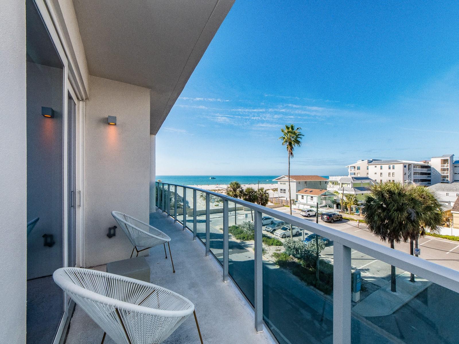 Image 11 of 77 For 15 Avalon Street 403