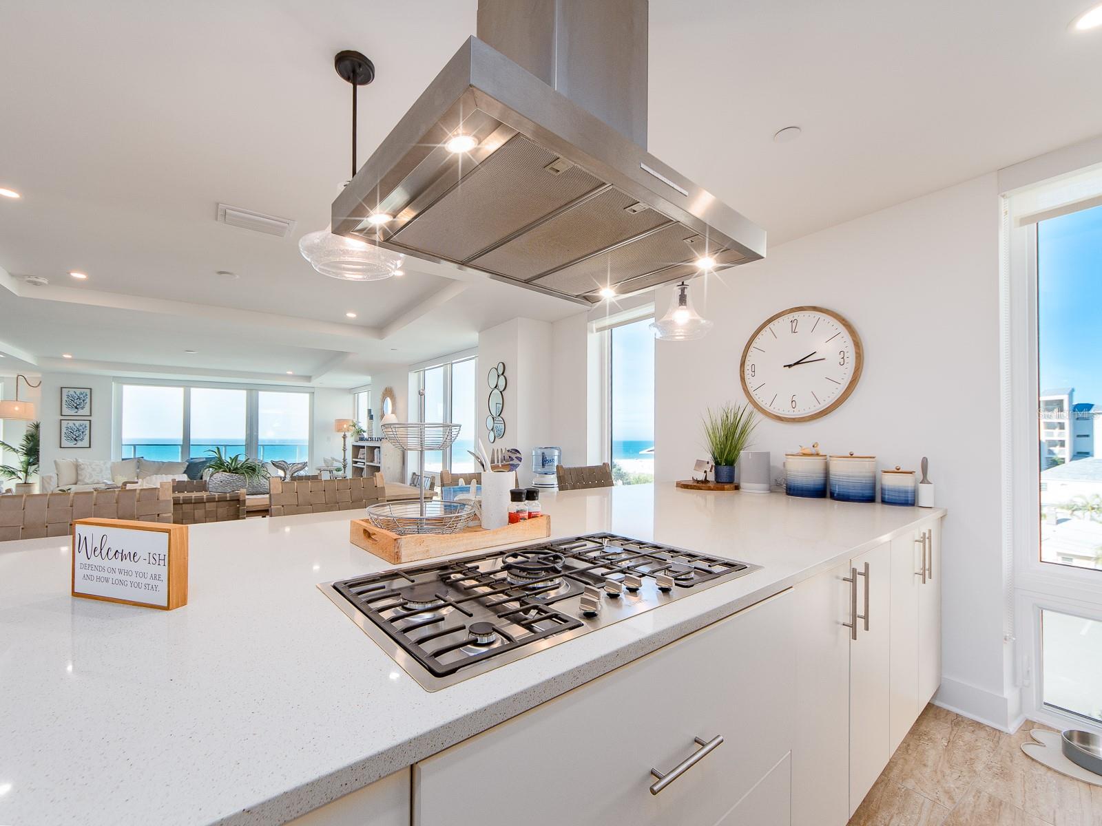 Image 30 of 77 For 15 Avalon Street 403