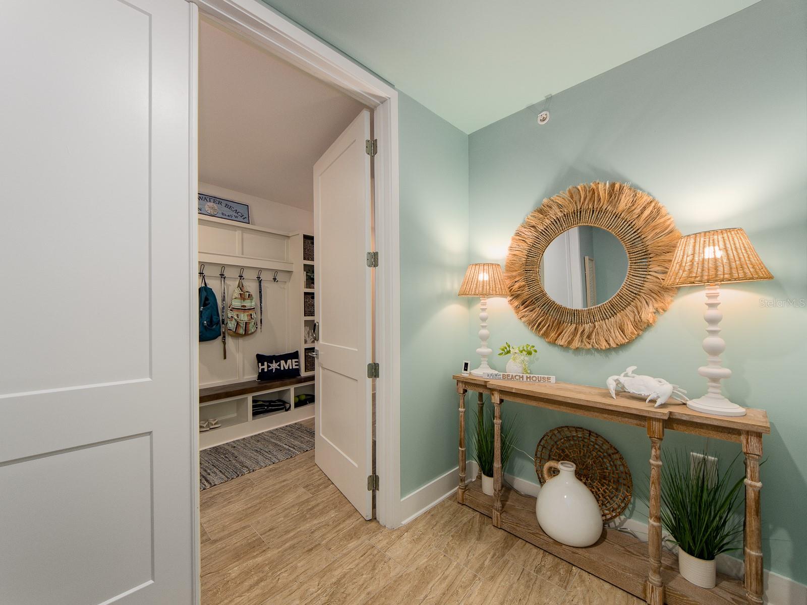 Image 5 of 77 For 15 Avalon Street 403