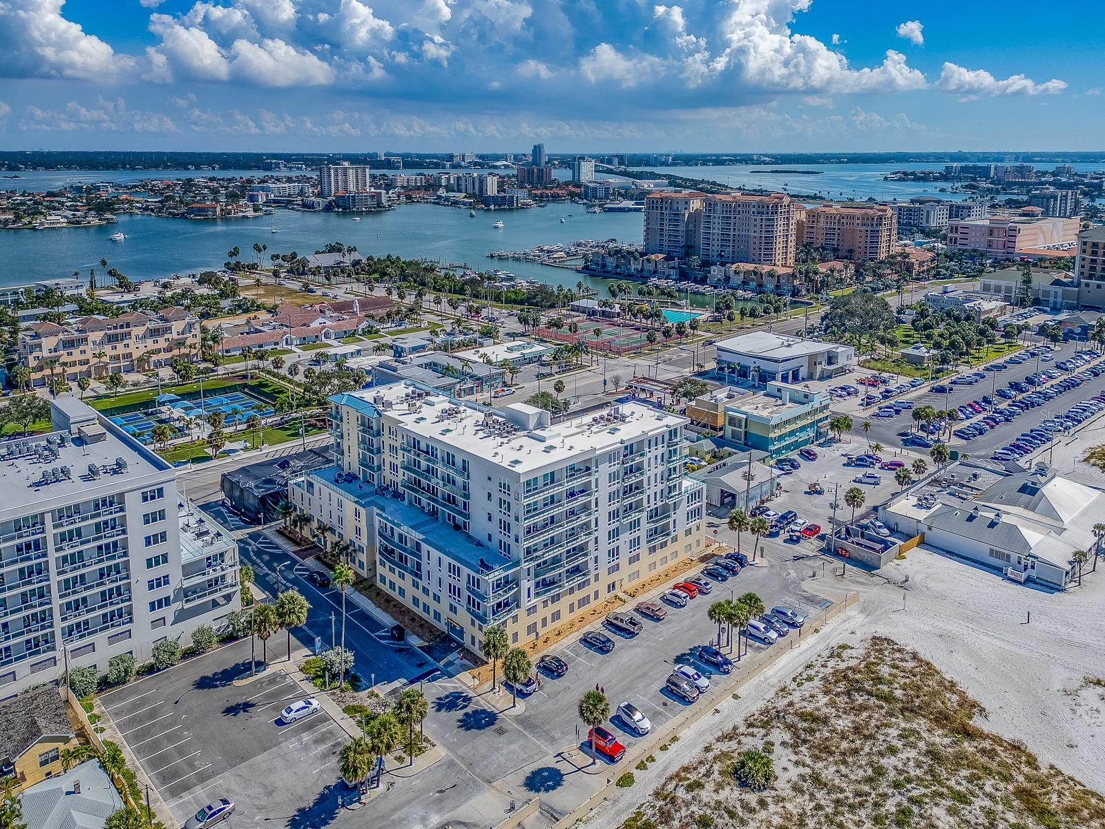 Image 71 of 77 For 15 Avalon Street 403