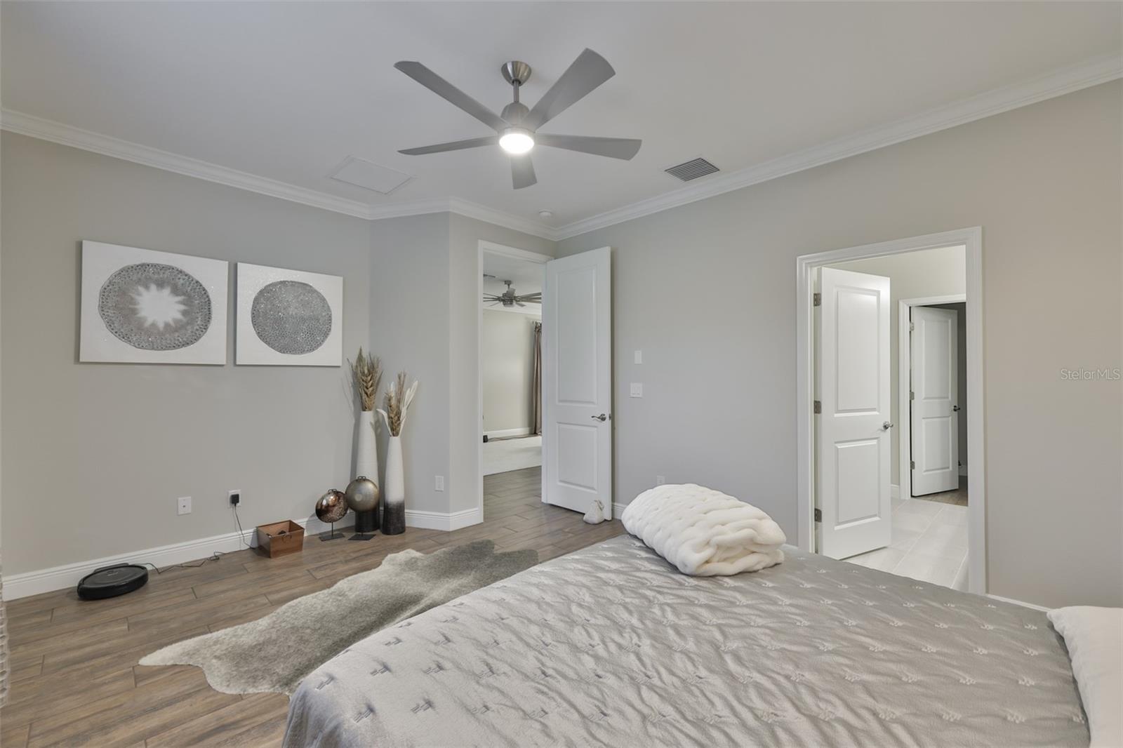 Image 20 of 51 For 2262 Spring Lake Court