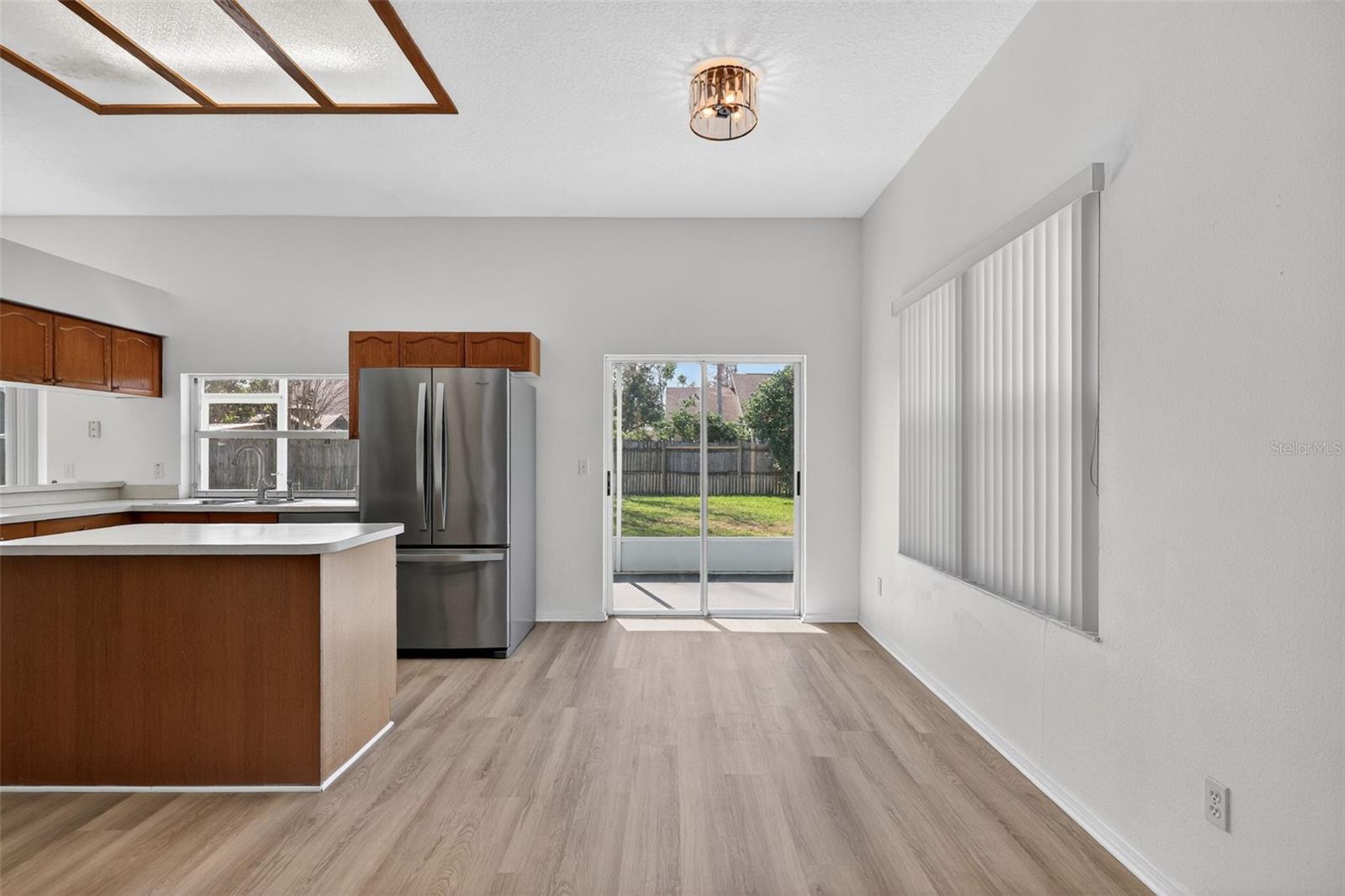 Image 10 of 37 For 28244 Brokenmead Path