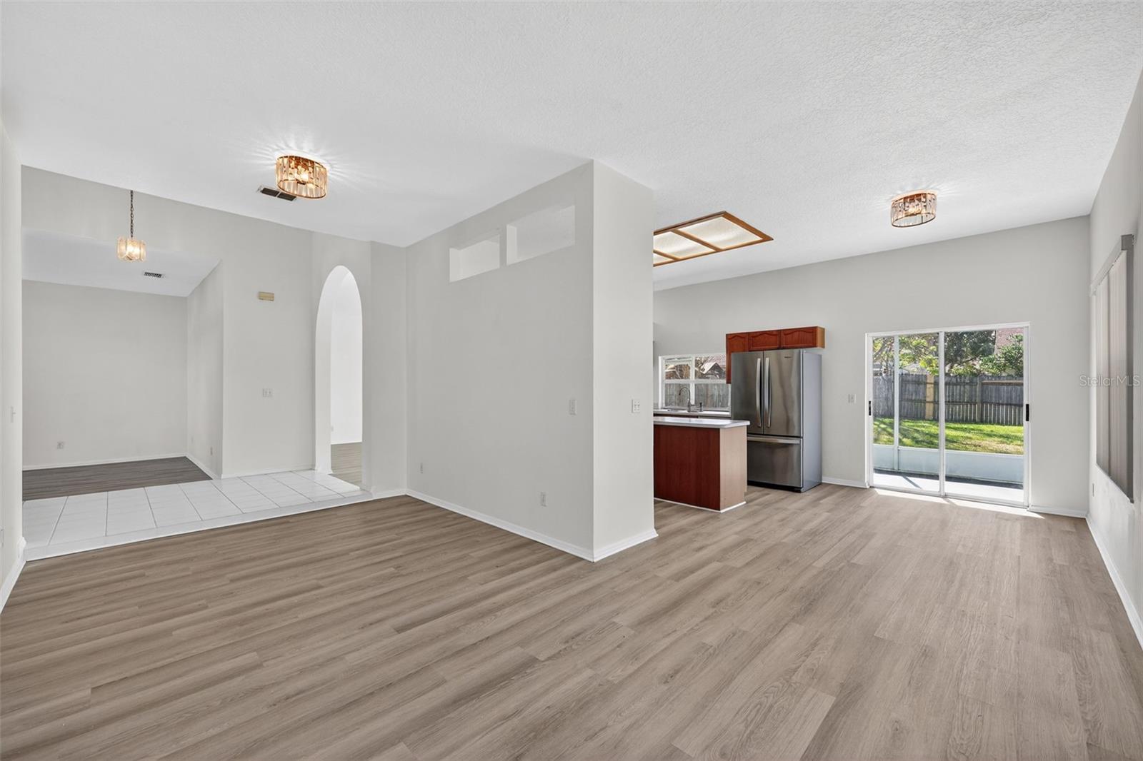 Image 9 of 37 For 28244 Brokenmead Path