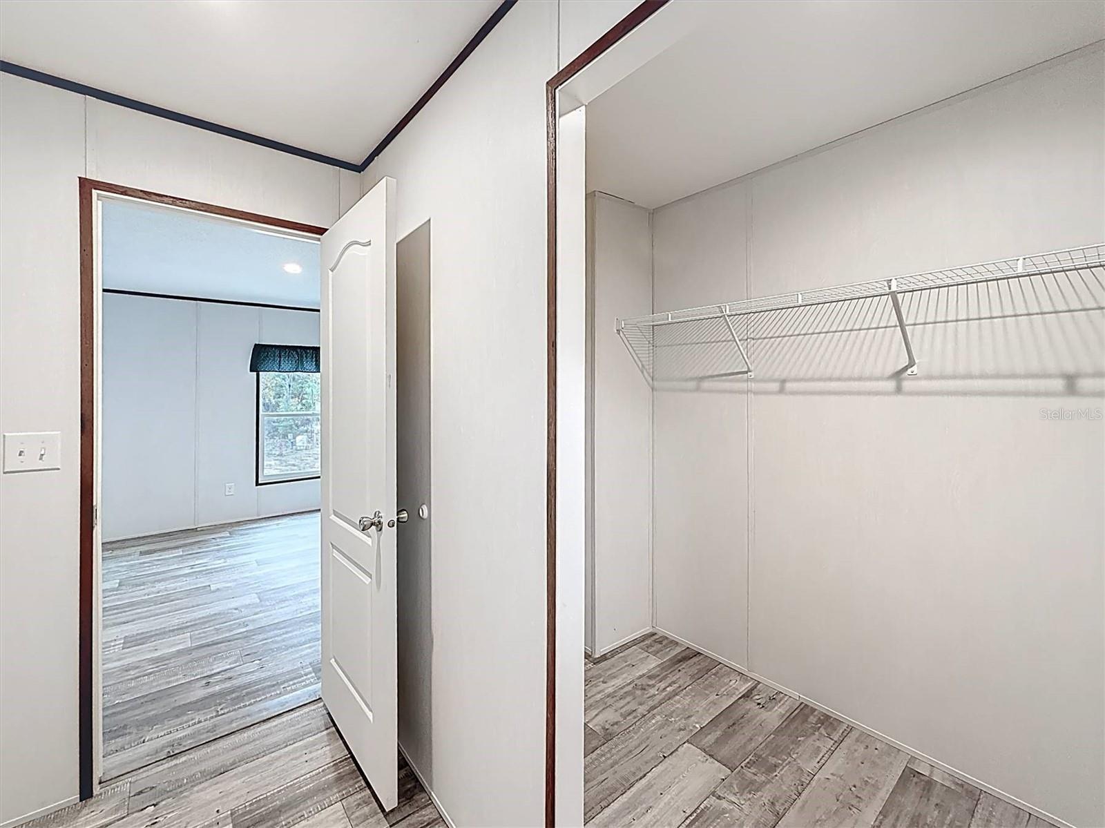 Image 20 of 37 For 108 Plumosa Drive