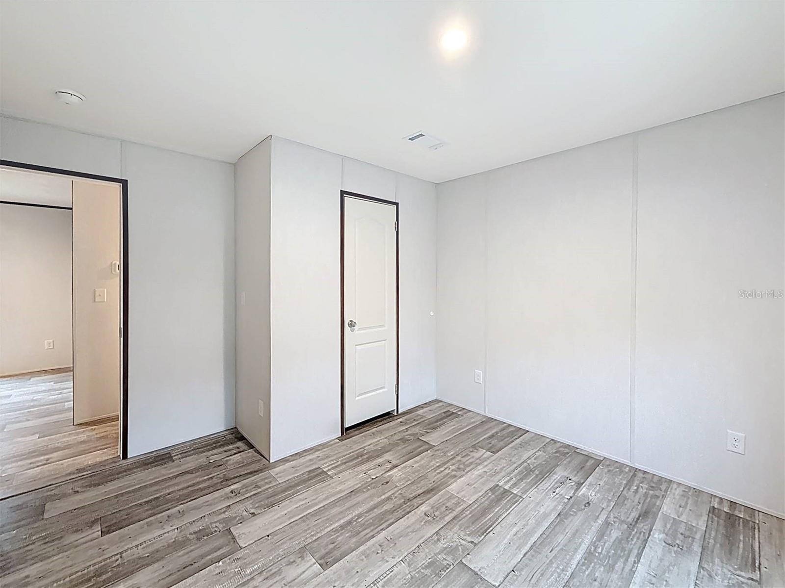 Image 23 of 37 For 108 Plumosa Drive