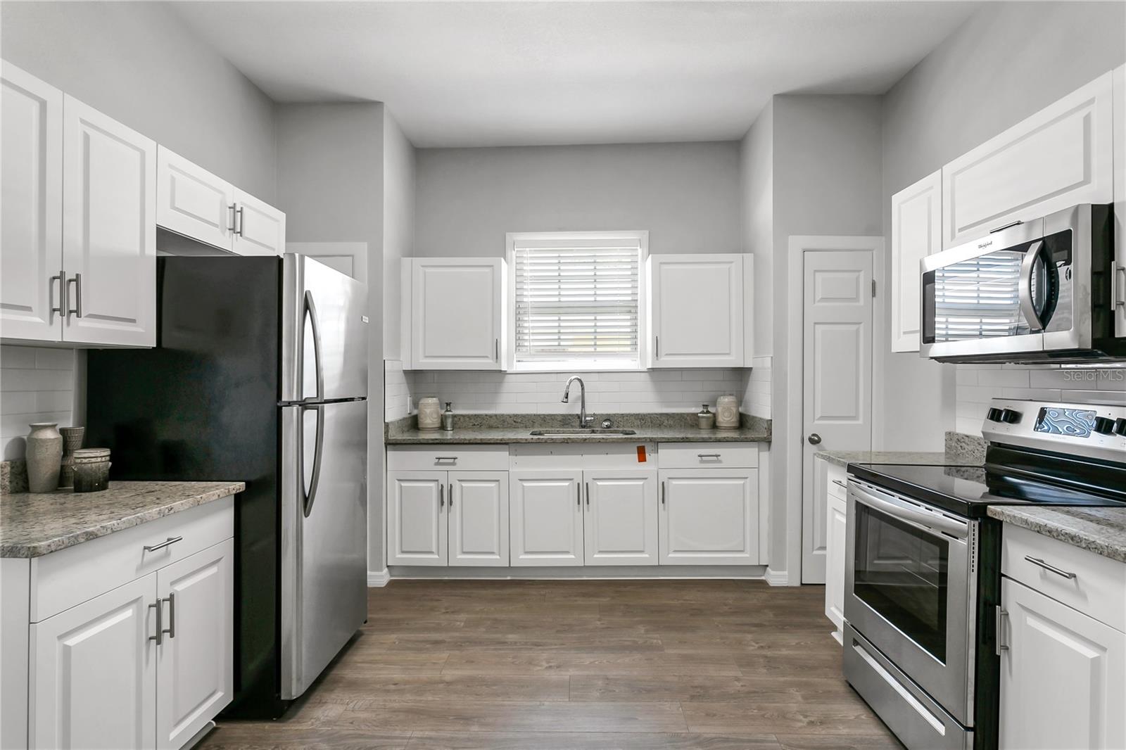 Image 14 of 26 For 1522 21st Avenue