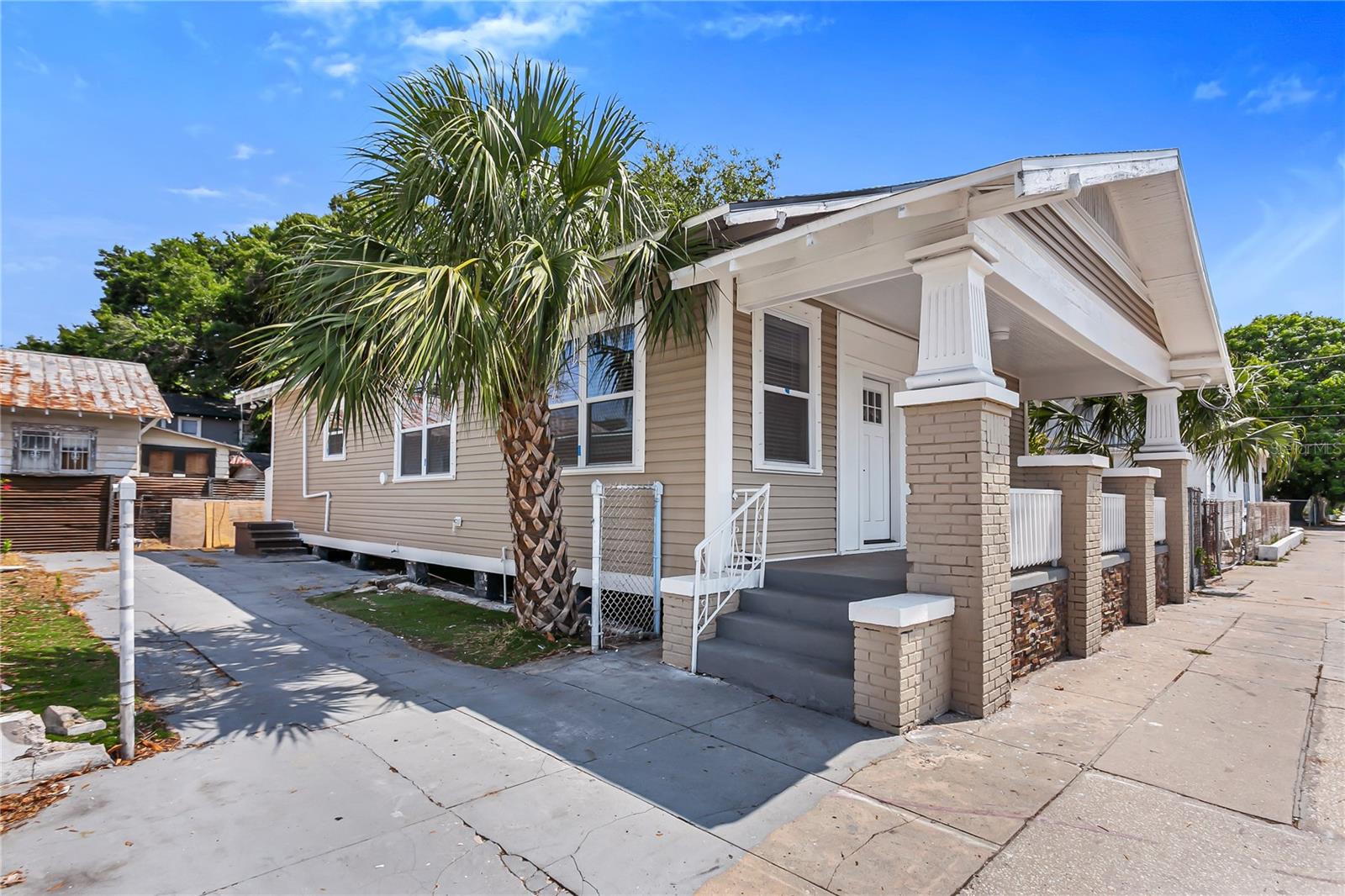 Image 22 of 26 For 1522 21st Avenue