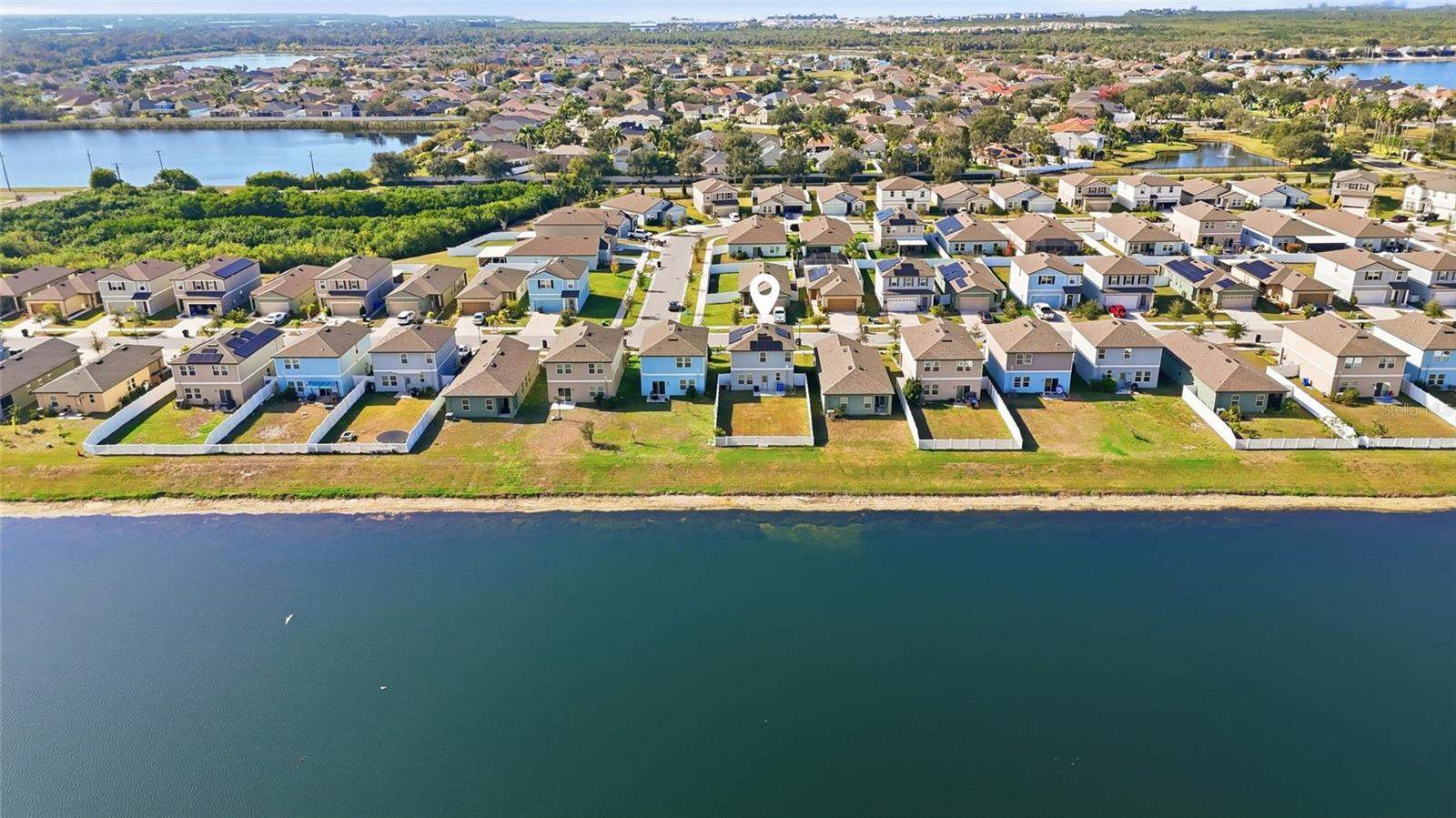 Image 29 of 32 For 831 Sunlit Coral Street