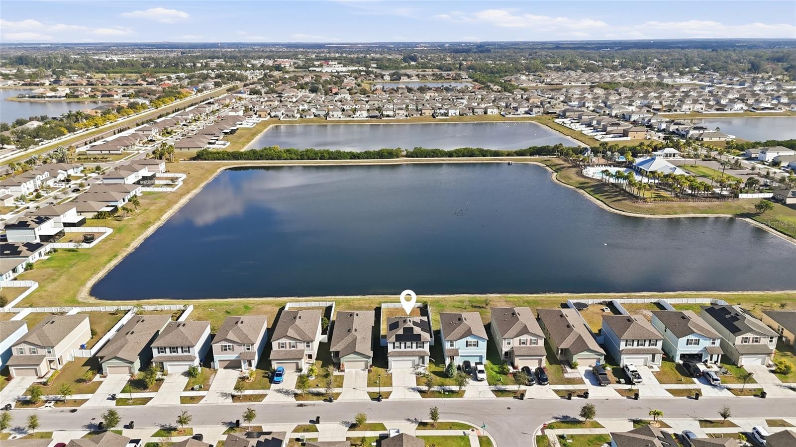 Image 30 of 32 For 831 Sunlit Coral Street