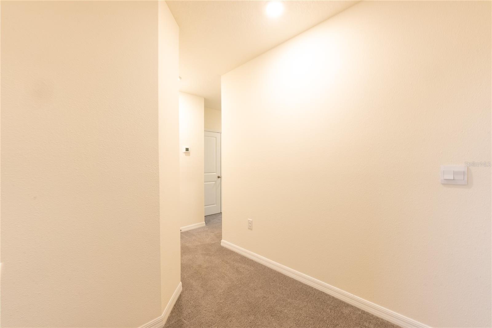 Image 15 of 32 For 33027 Tulip Petal Lane