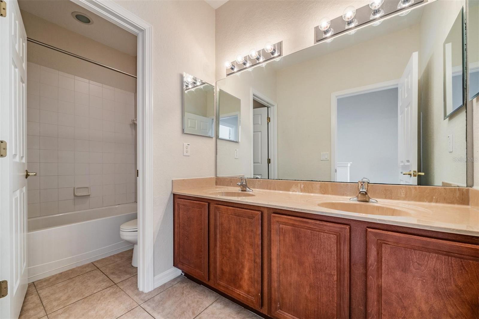 Image 20 of 47 For 26940 Juniper Bay Drive