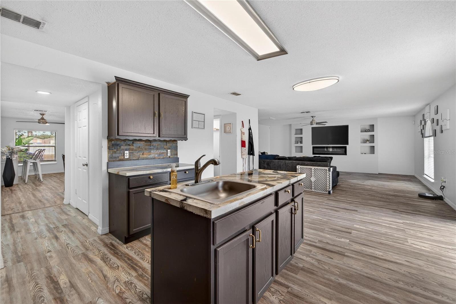 Image 16 of 53 For 10325 Frog Pond Drive