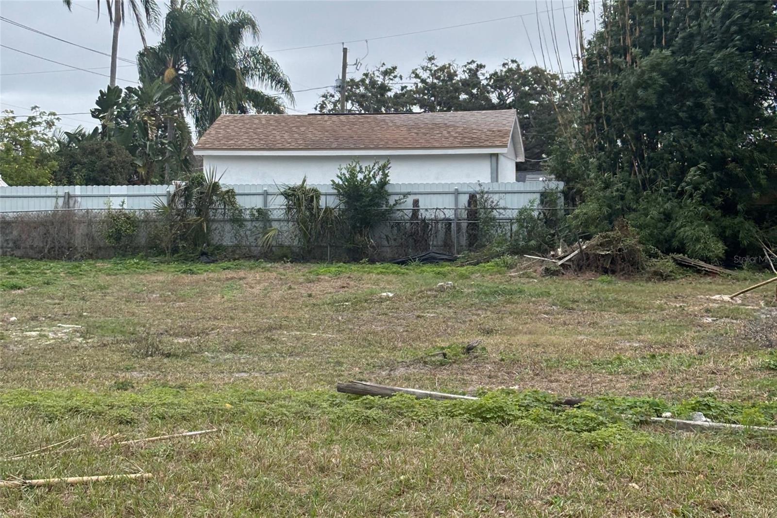 Image 4 of 4 For 6915 Highland Avenue