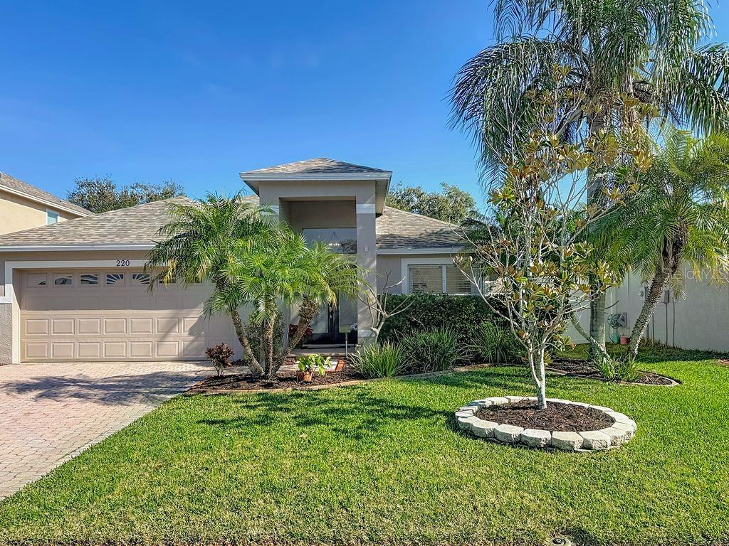 Details for 220 Bay Arbor Boulevard, OLDSMAR, FL 34677