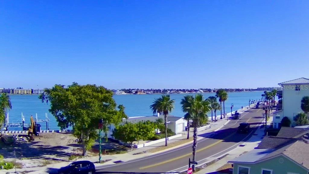 Image 6 of 10 For 1300 Pass A Grille Way