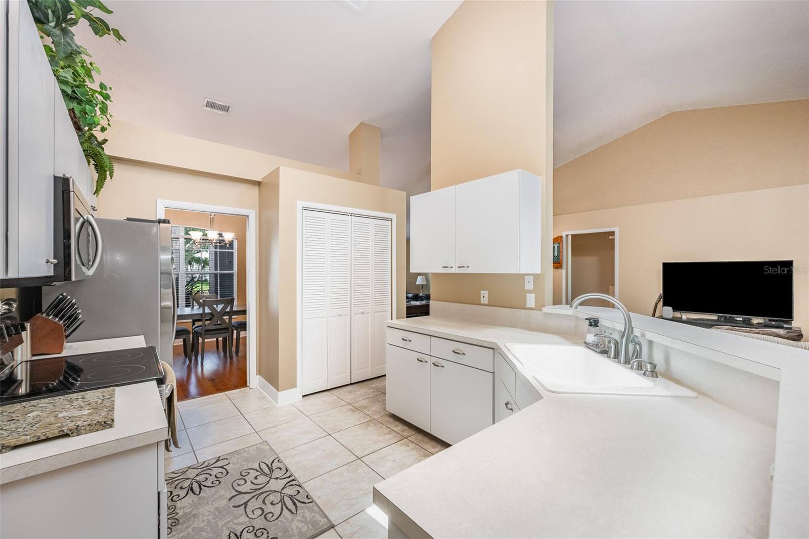 Image 10 of 29 For 1755 Crane Creek Boulevard