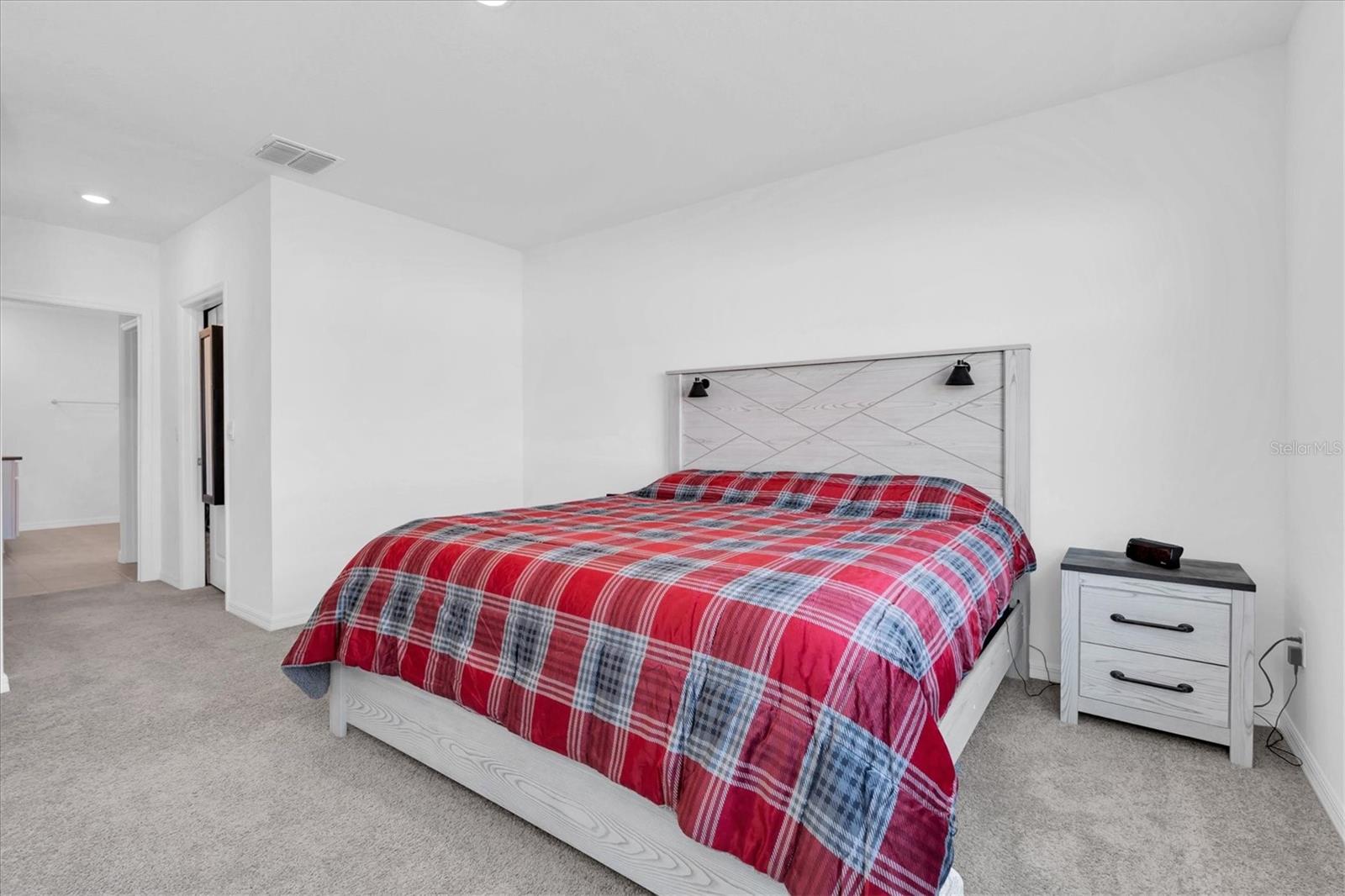 Image 13 of 28 For 5943 Wandering Willow Drive