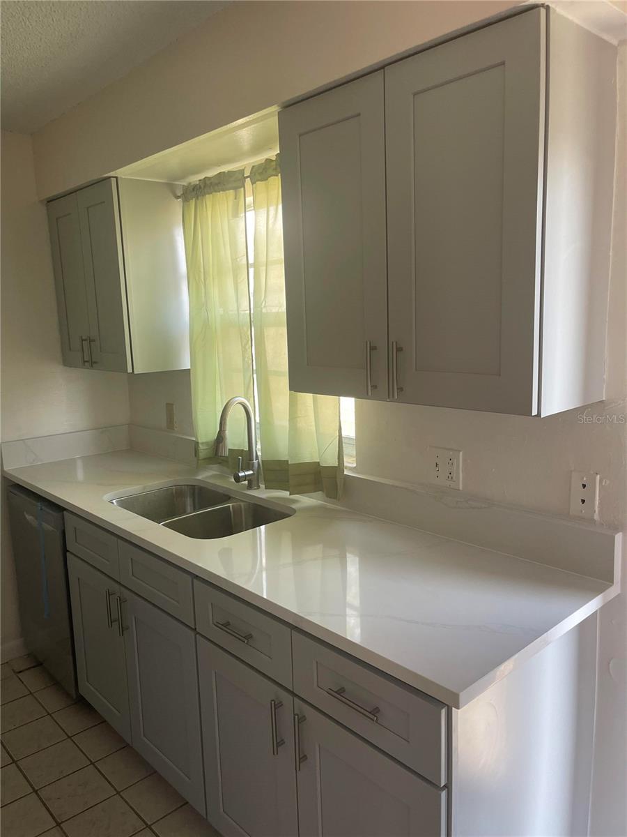 Details for 6410 Moss Way, TAMPA, FL 33625