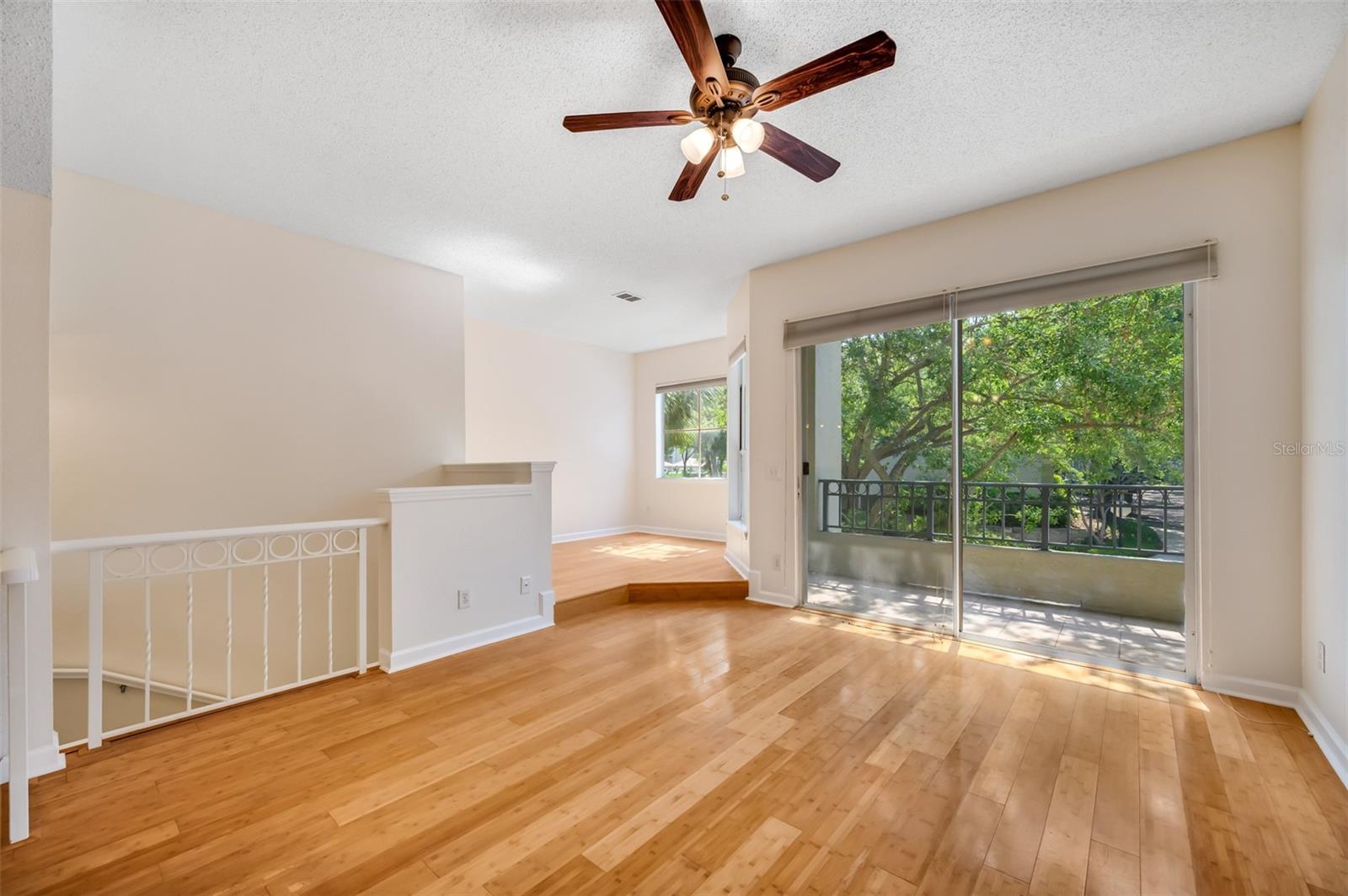 Image 18 of 23 For 755 Mainsail Drive