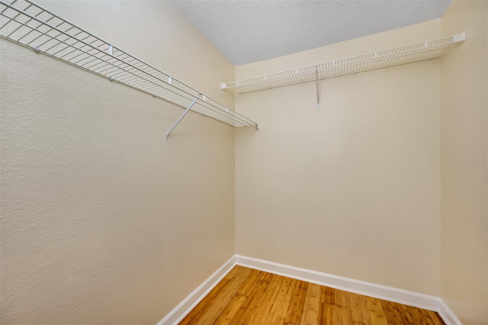 Image 7 of 23 For 755 Mainsail Drive