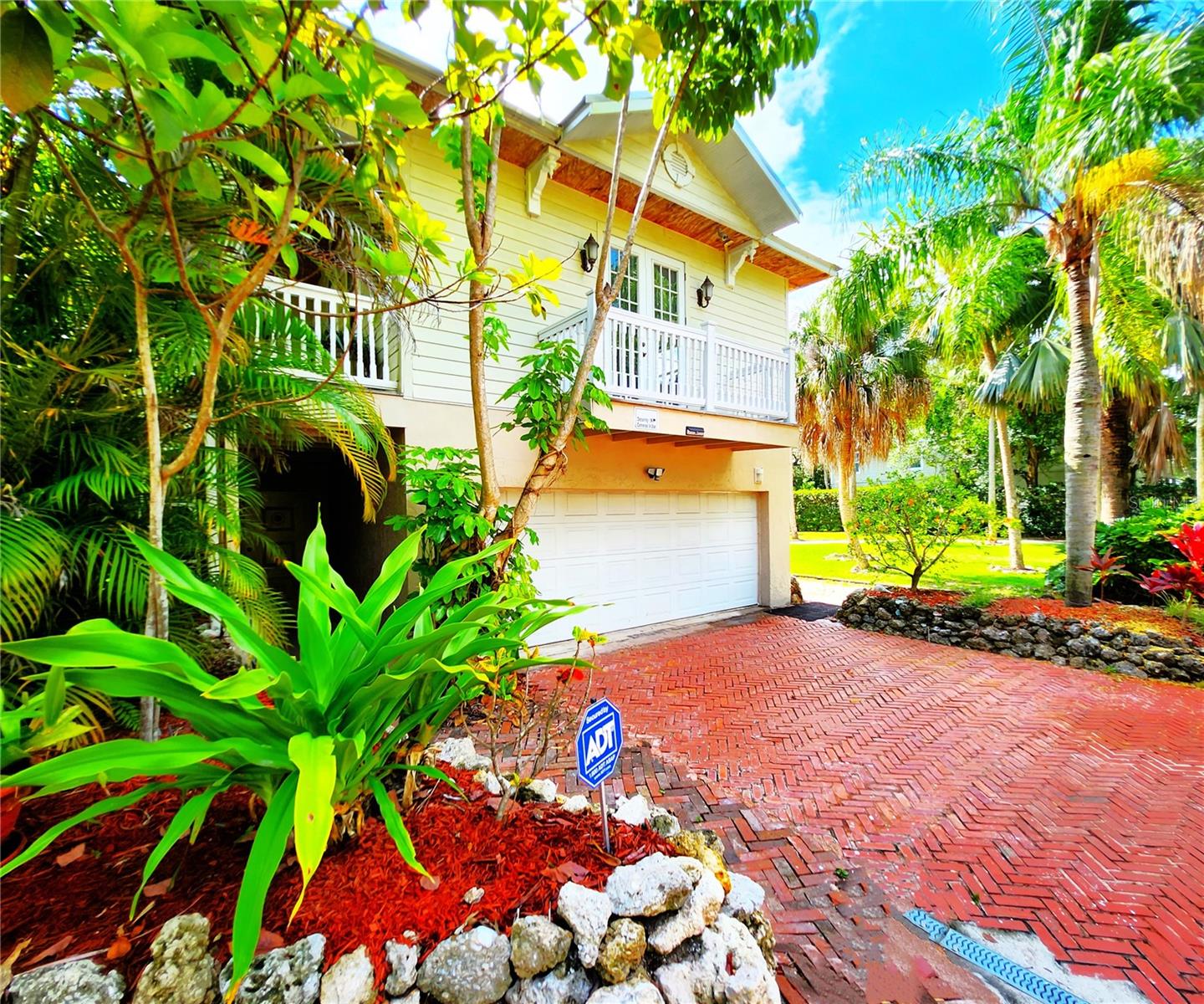 Image 2 of 55 For 102 17th Street Ne