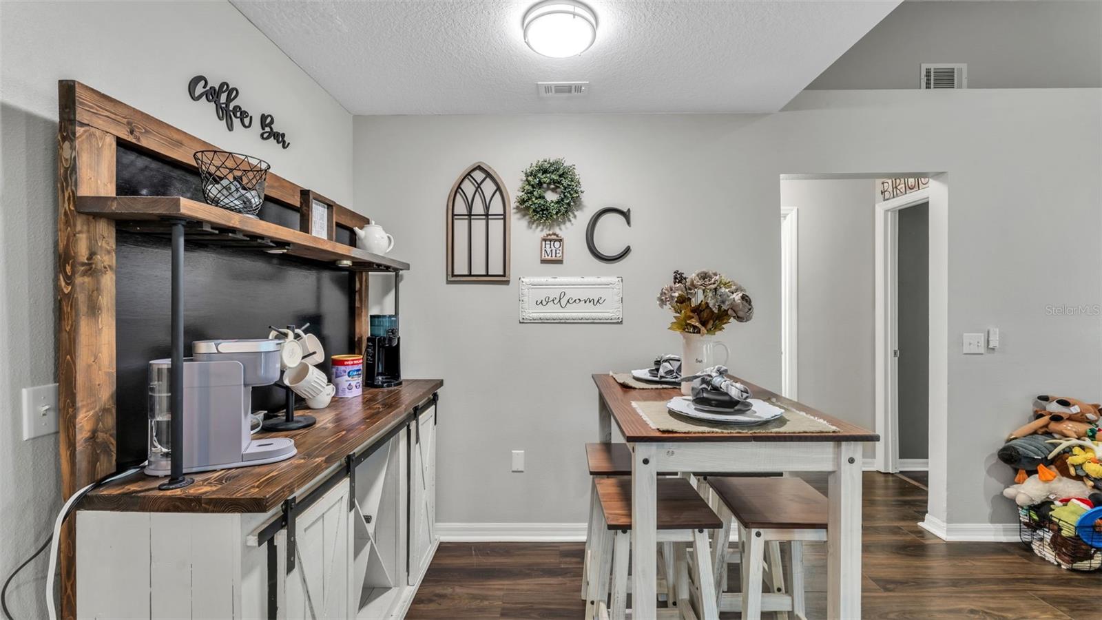 Image 23 of 46 For 130 Bergen Circle