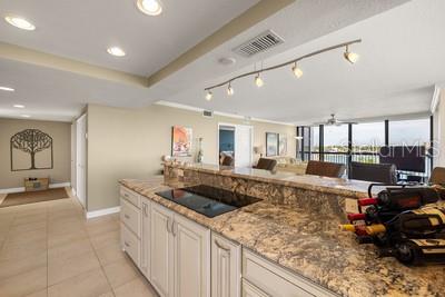 Image 18 of 57 For 9425 Blind Pass Road 408