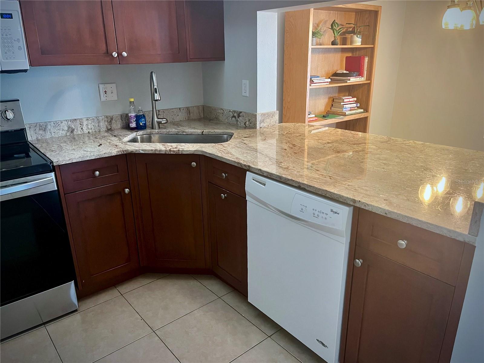 Image 10 of 25 For 3101 Lake Pine Way A1