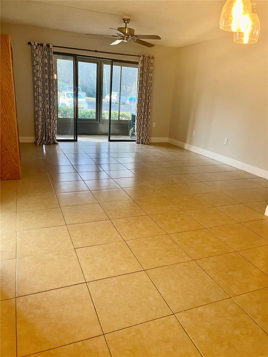 Image 3 of 25 For 3101 Lake Pine Way A1