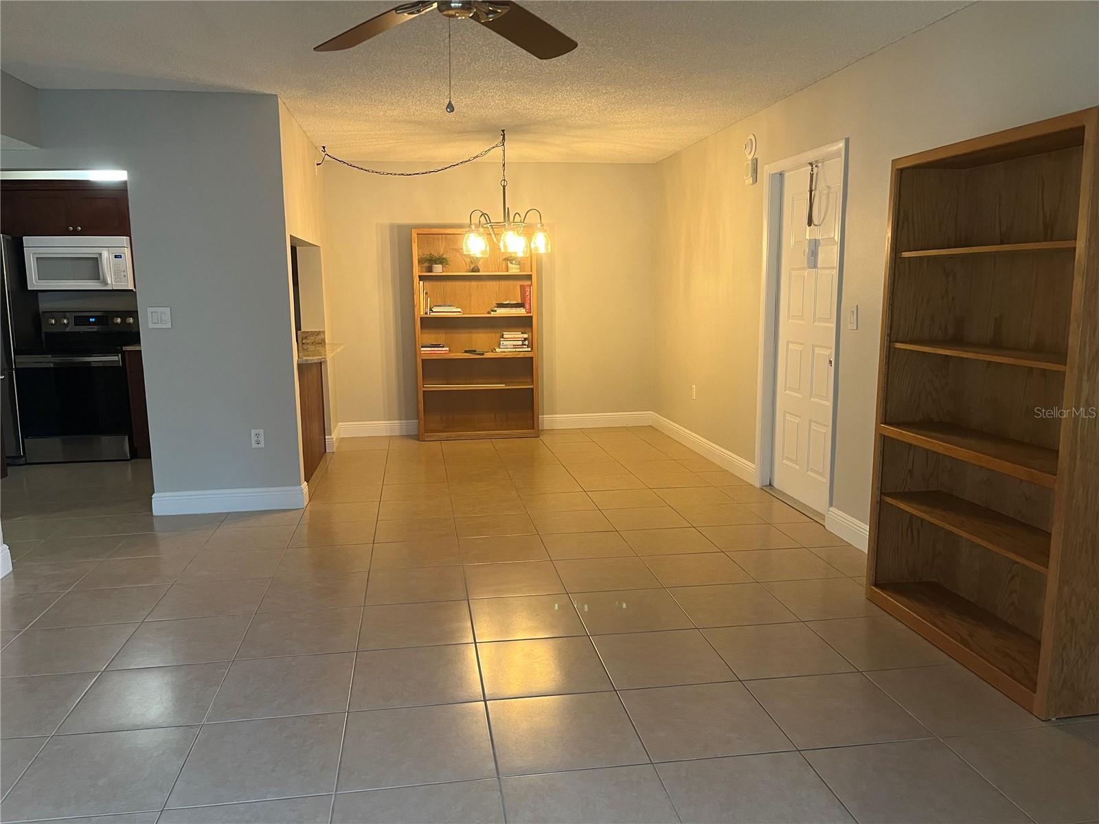 Image 4 of 25 For 3101 Lake Pine Way A1