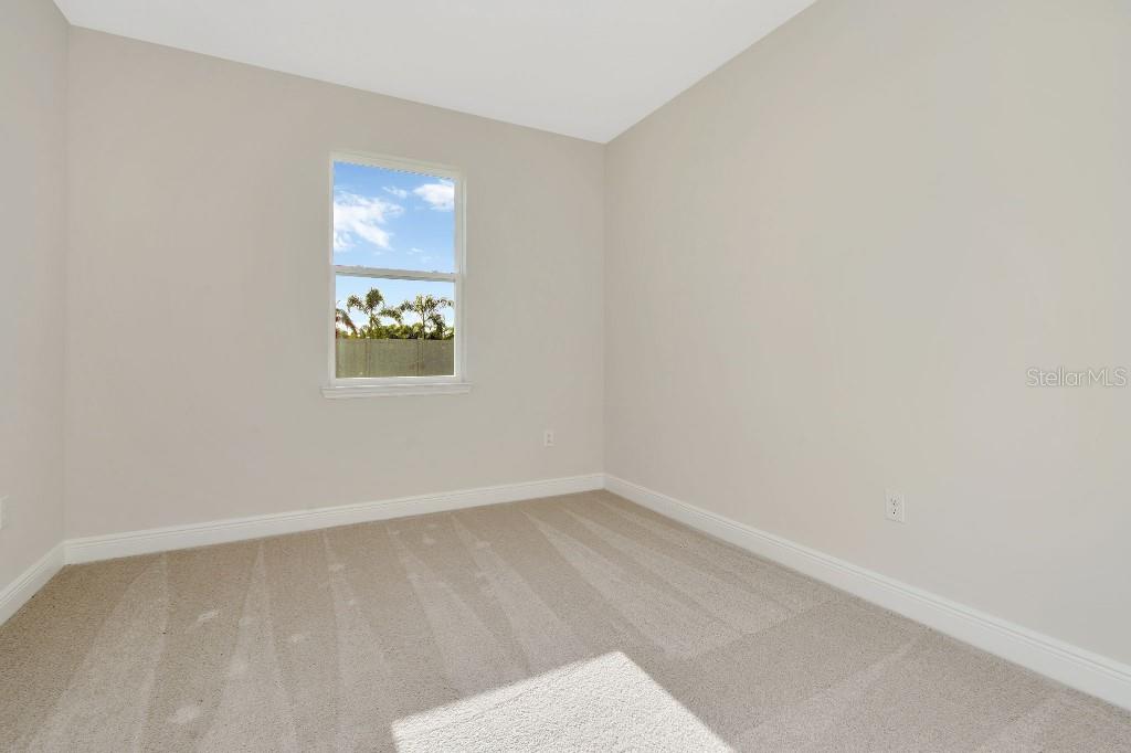 Image 16 of 52 For 130 Mangrove Manor Drive