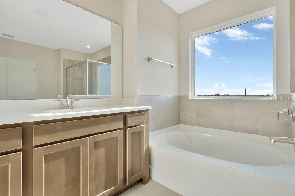 Image 33 of 52 For 130 Mangrove Manor Drive