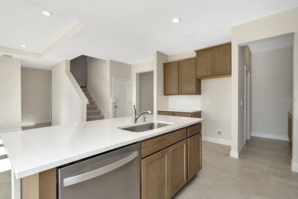 Image 8 of 52 For 130 Mangrove Manor Drive