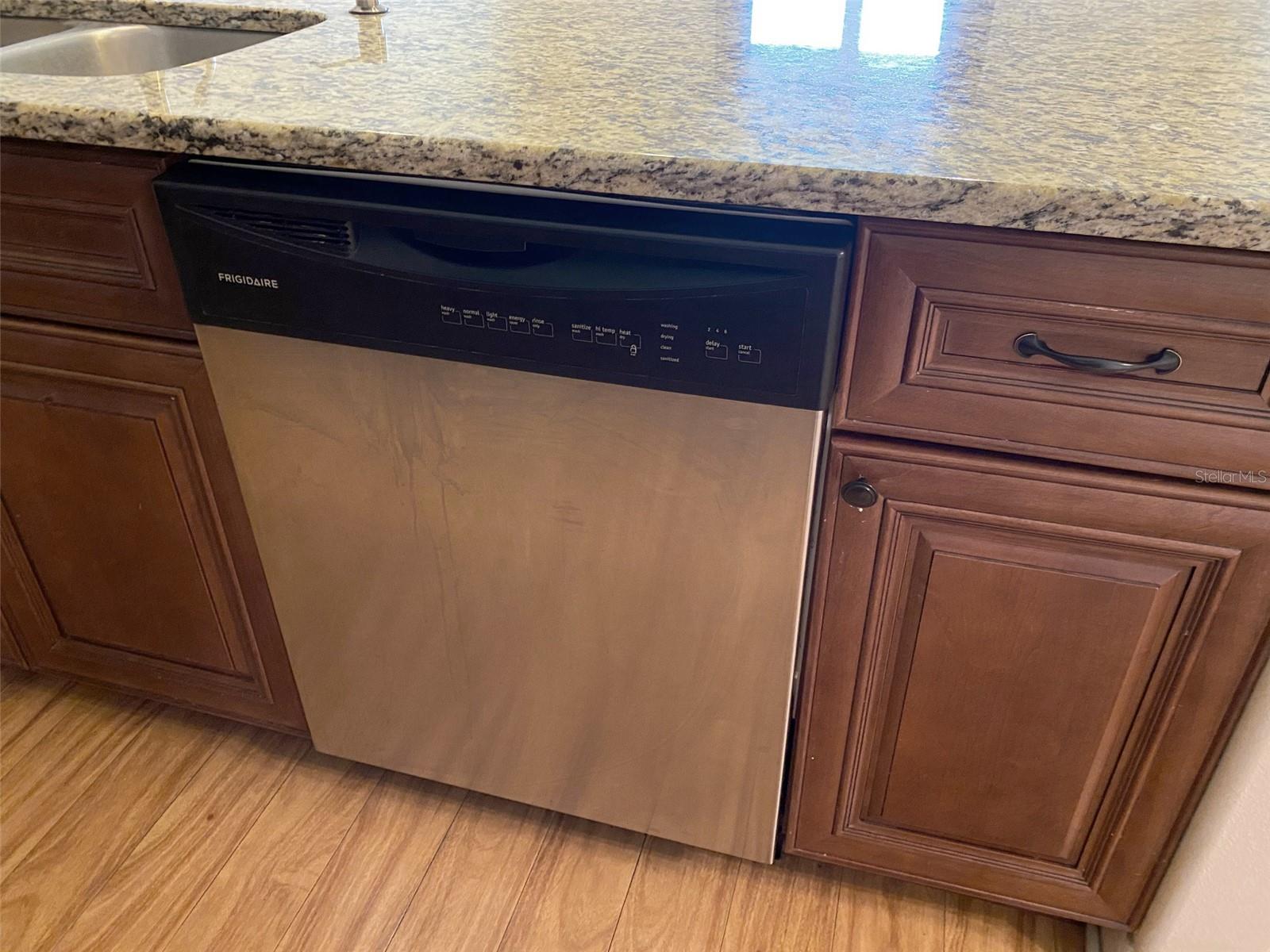 Image 14 of 50 For 6394 Banyan Boulevard 304