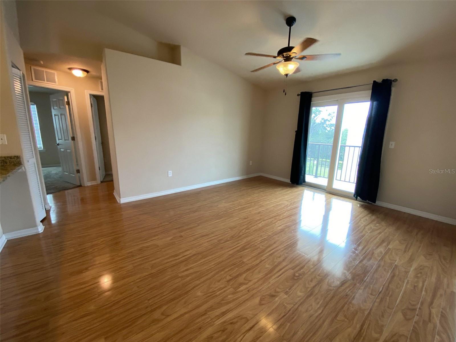 Image 29 of 50 For 6394 Banyan Boulevard 304