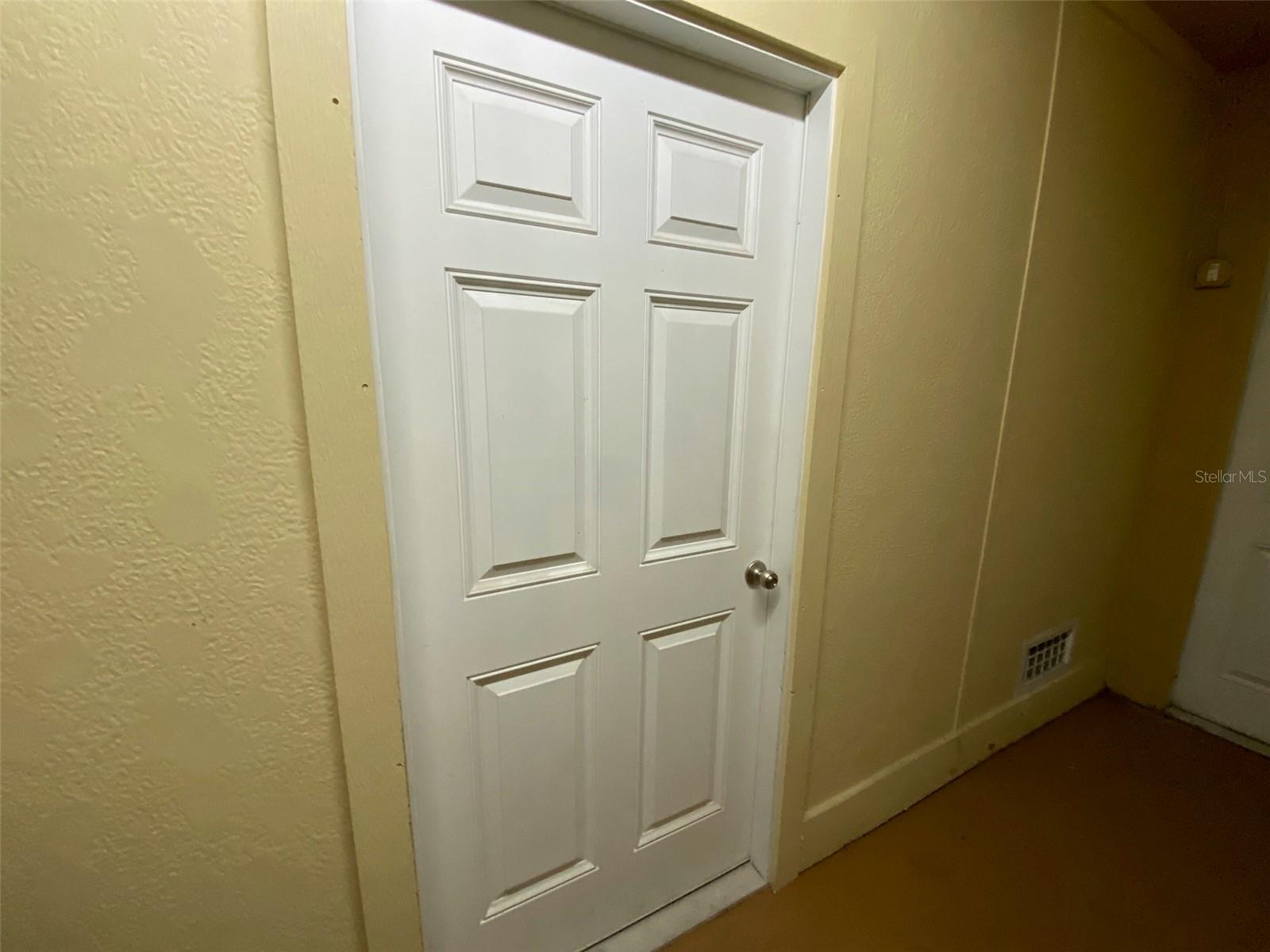 Image 36 of 50 For 6394 Banyan Boulevard 304